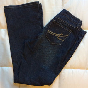 Bandolino Jeans Size 6 Medium Wash
